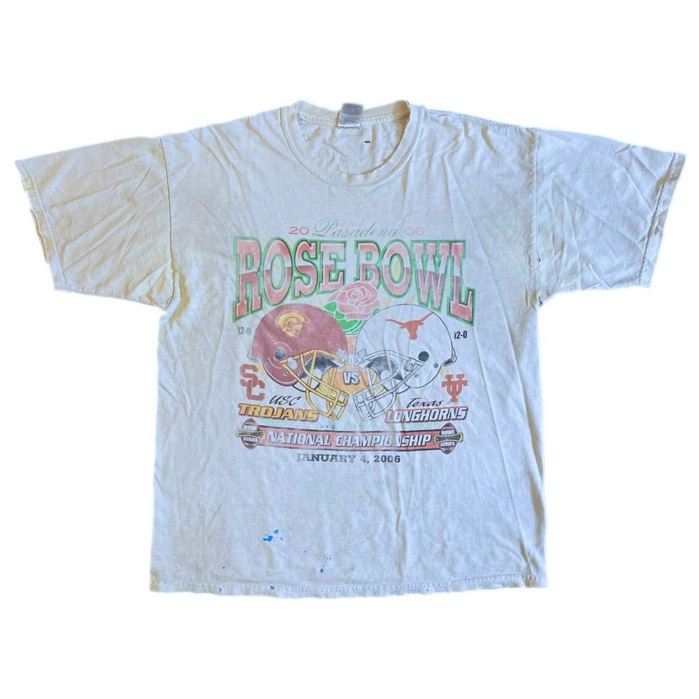 Vintage Oversized 2006 Rose Bowl tee, white with paint stains, USC vs Texans